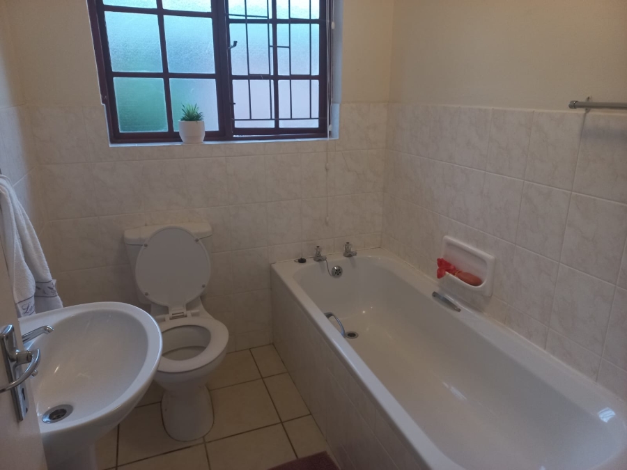 2 Bedroom Property for Sale in Gonubie Eastern Cape